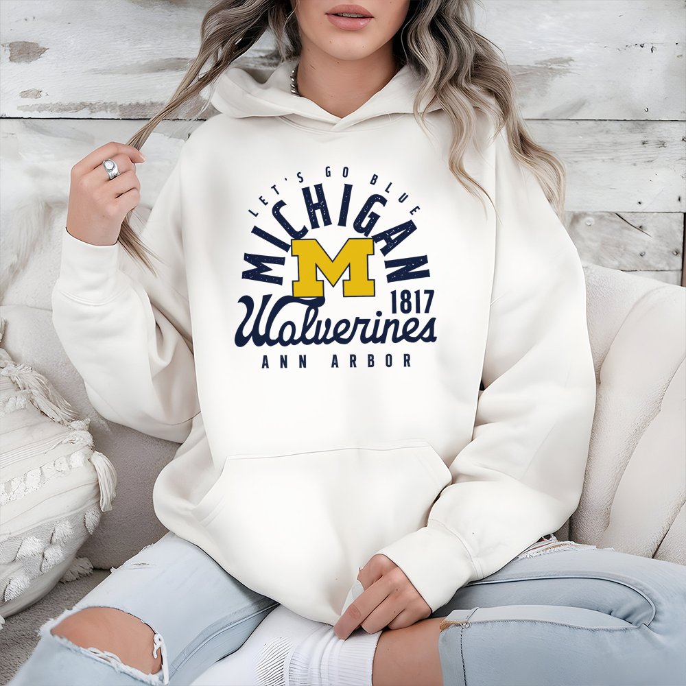 Michigan College Hoodie | University Of Michigan Wolverines Graphic | Premium Cotton Blend Sweatshirt | Gift For Students Alu