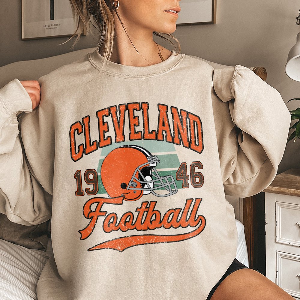 Cleveland Football Sweatshirt | Retro 1946 Helmet Vintage Design | Premium Cotton Blend | Gift For Ohio Sports Fans Unisex Ap